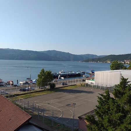 Apartament Nord 1718 Orşova Екстериор снимка